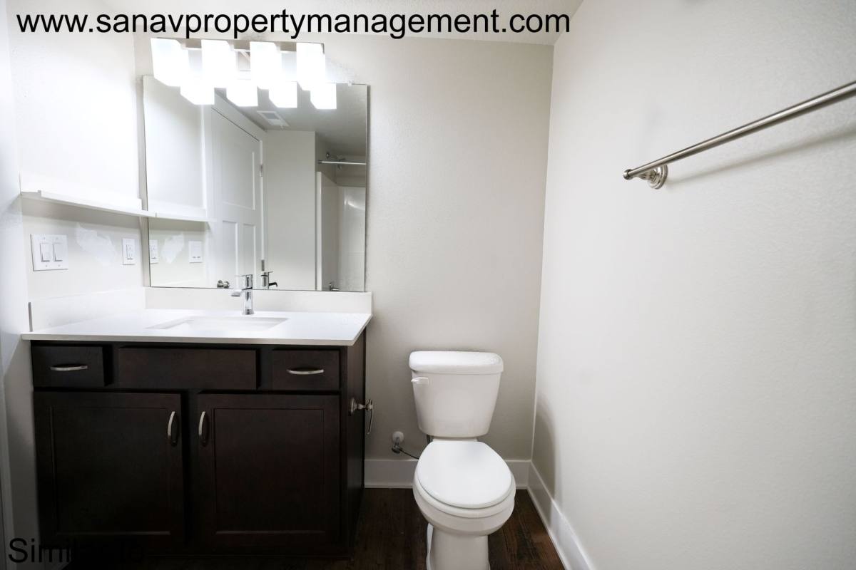 House for rent at 4021 NE 4T St, Ankeny, IA 50021