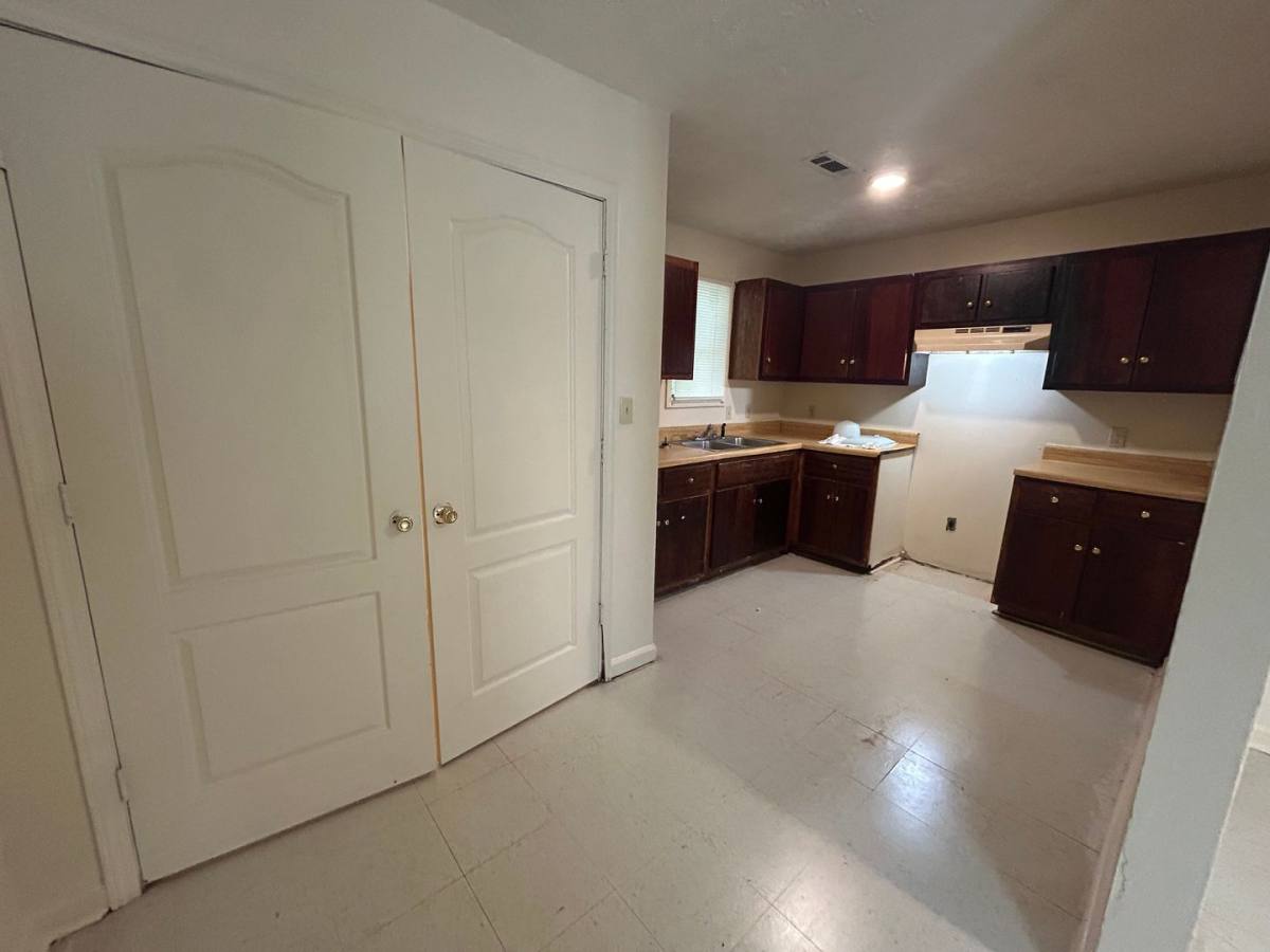 Apartment for rent at 20 Tina Dr, Brownsville, TN 38012