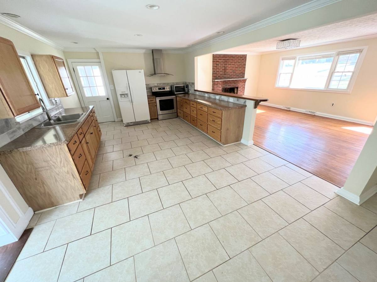 House for rent at 115 Beverly Hills Circle, Lynchburg, VA 24502