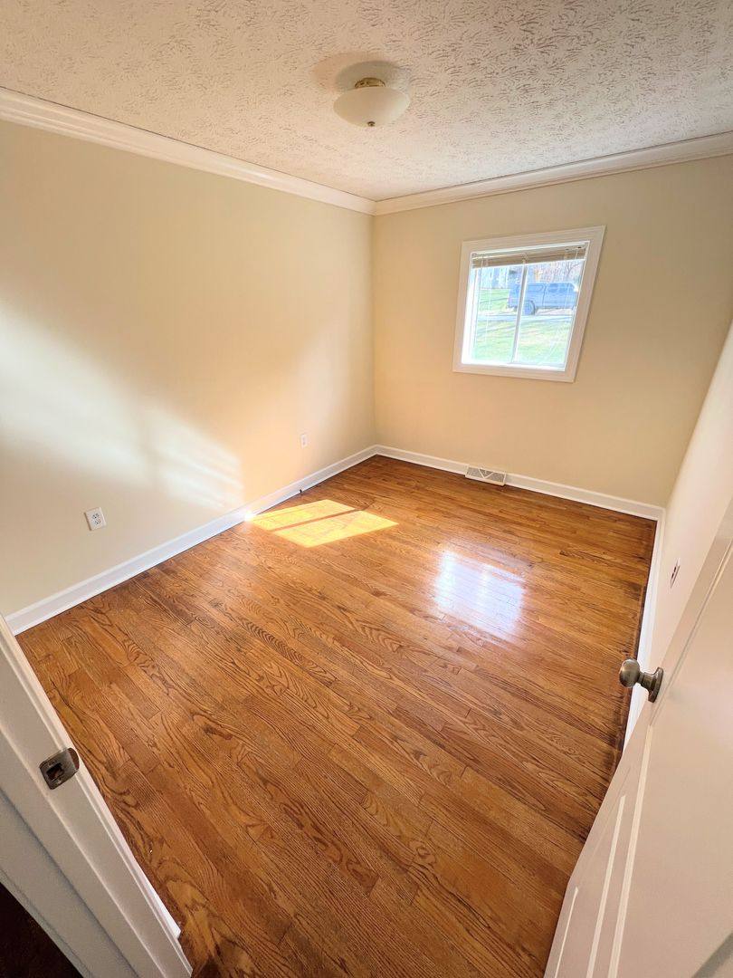 House for rent at 115 Beverly Hills Circle, Lynchburg, VA 24502