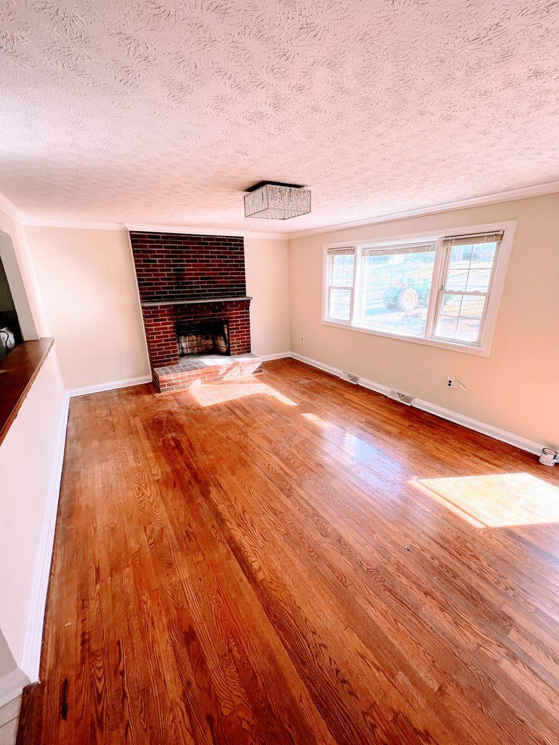 House for rent at 115 Beverly Hills Circle, Lynchburg, VA 24502