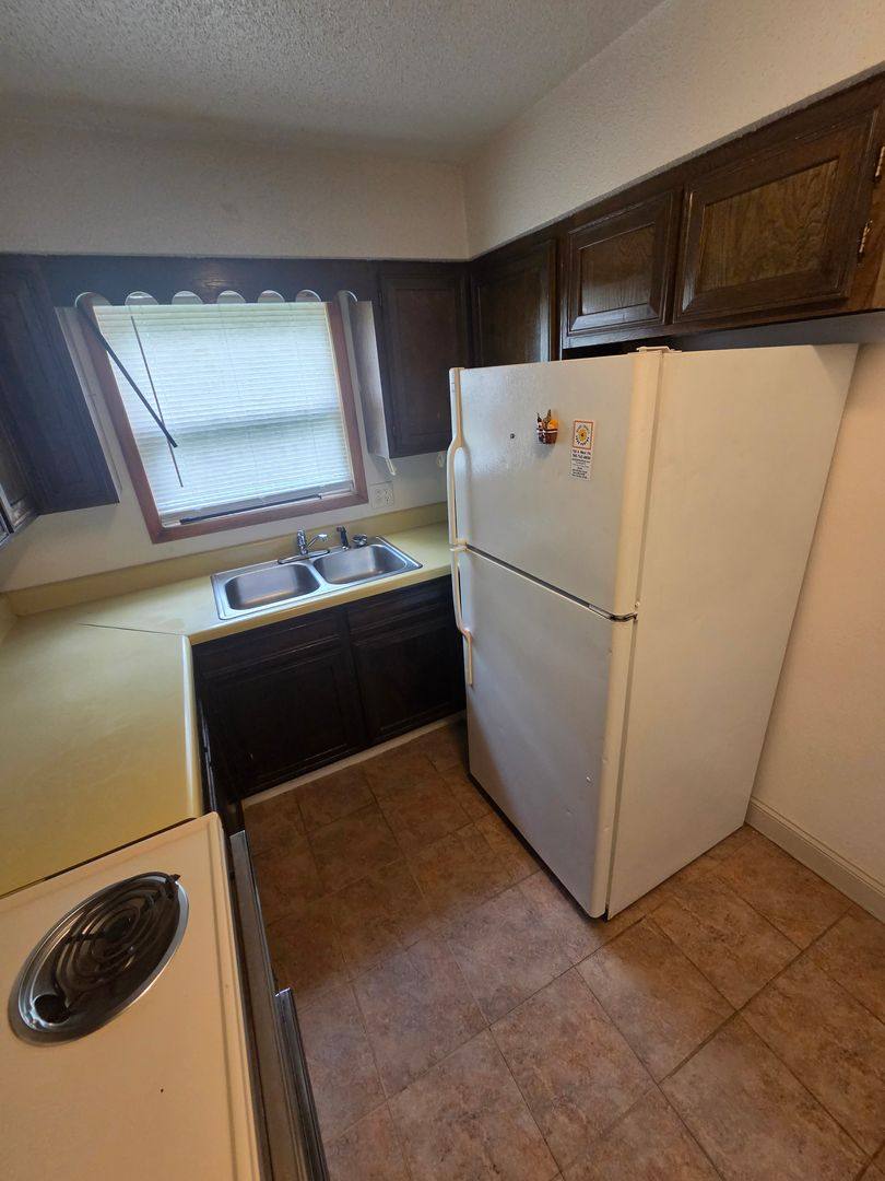 Apartment for rent at 239 S Jefferson St, Junction City, KS 66441
