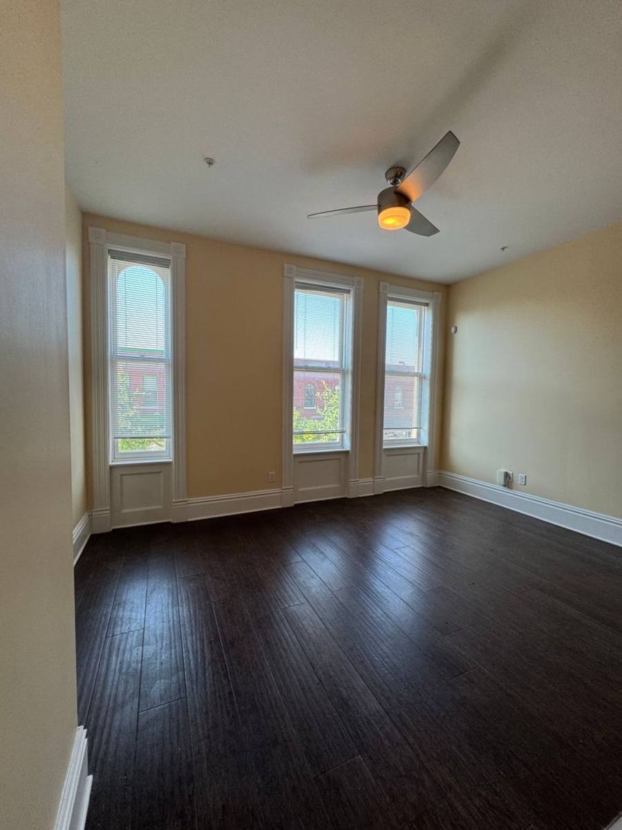 Apartment for rent at 4261-67 Manchester Ave, Saint Louis, MO 63110