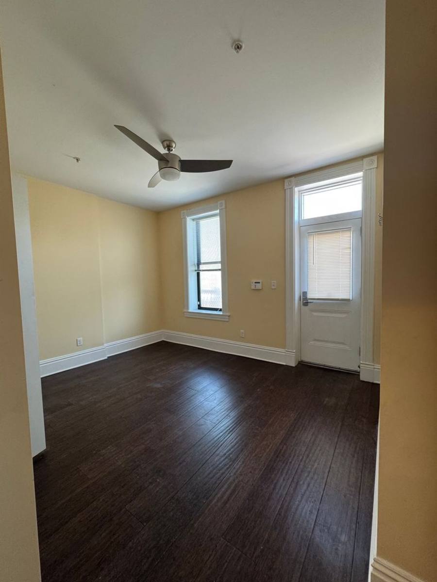 Apartment for rent at 4261-67 Manchester Ave, Saint Louis, MO 63110