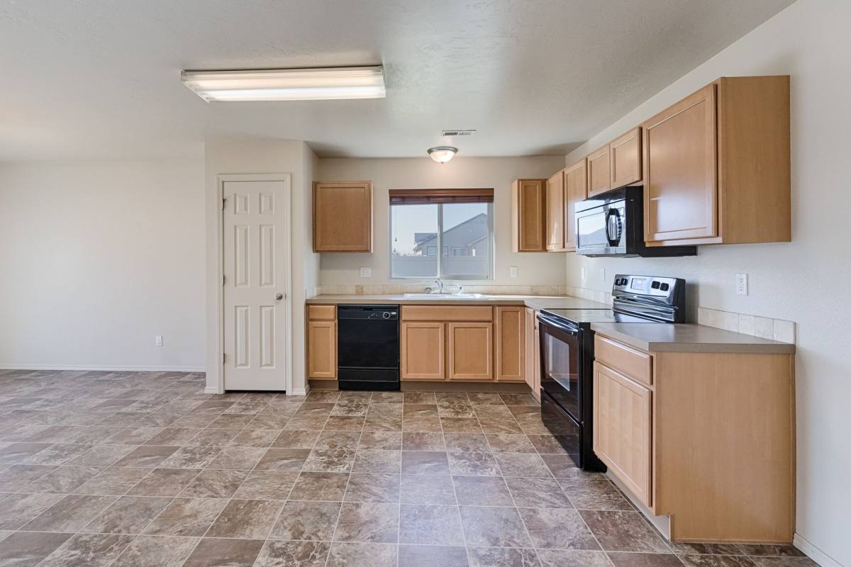 House for rent at 1052 N Star Bright Lane, Star, ID 83669