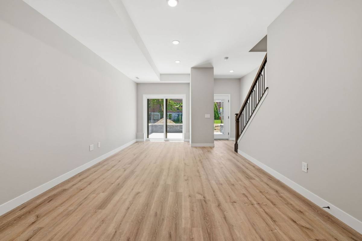 Townhouse for rent at 4720 Walworth Ave, Cleveland, OH 44102