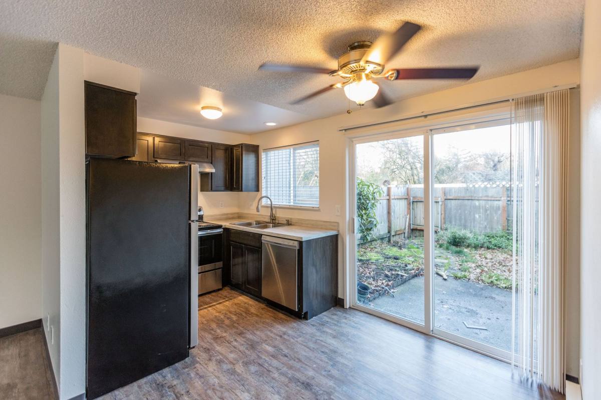 Townhouse for rent at 4795 - 4851 SW Larch Dr, Beaverton, OR 97005