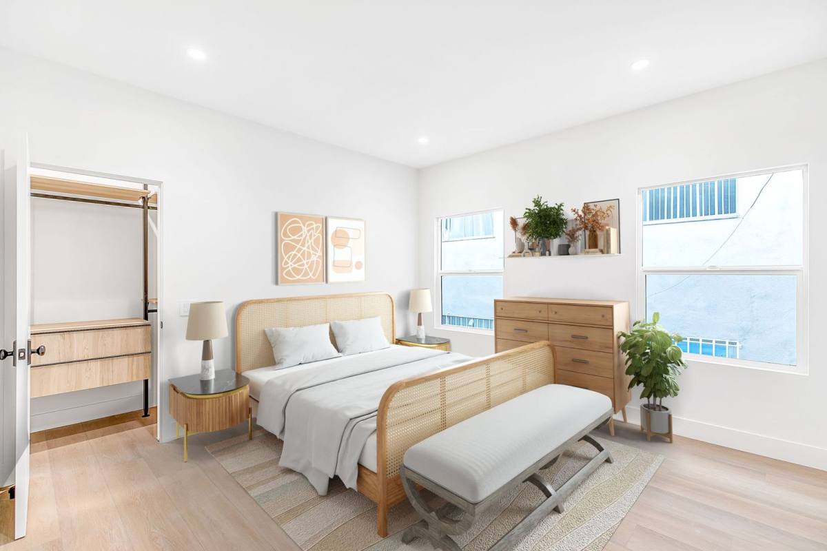 Apartment for rent at 1237 N Orange Grove Ave, Los Angeles, CA 90046