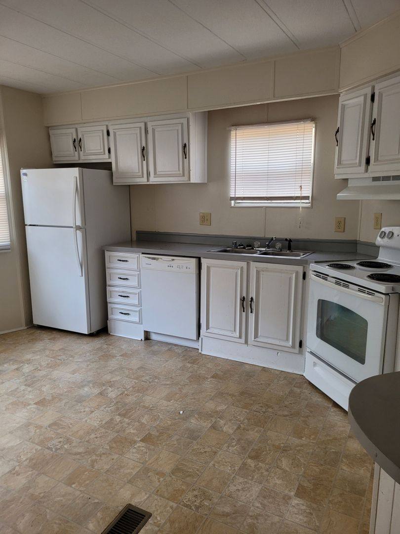 Apartment for rent at 1754 Pine Valley Farm Rd, Comer, GA 30629
