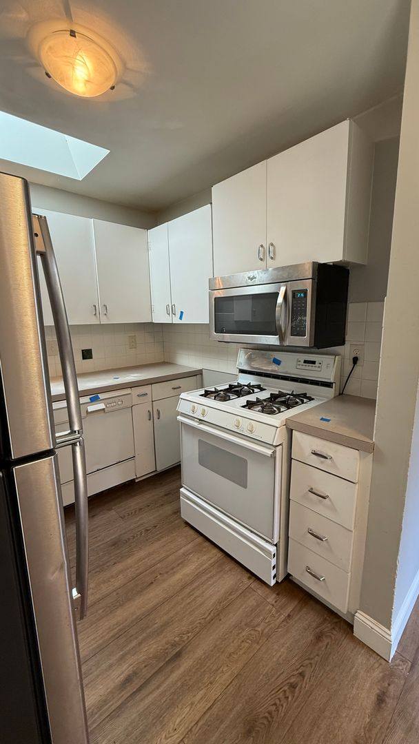 House for rent at 3567 SW Hume St, Portland, OR 97219
