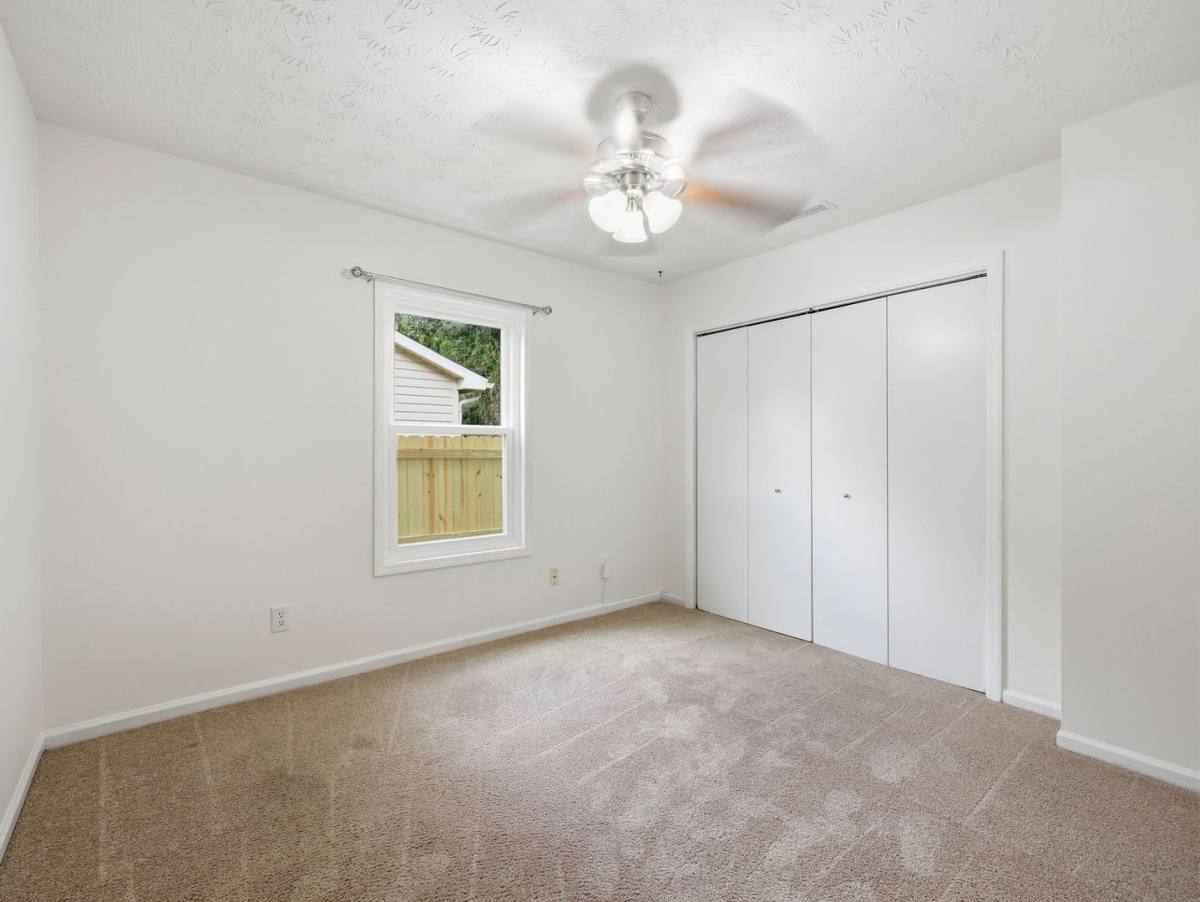 House for rent at 3021 Steeple Chase Court, Jacksonville, NC 28546