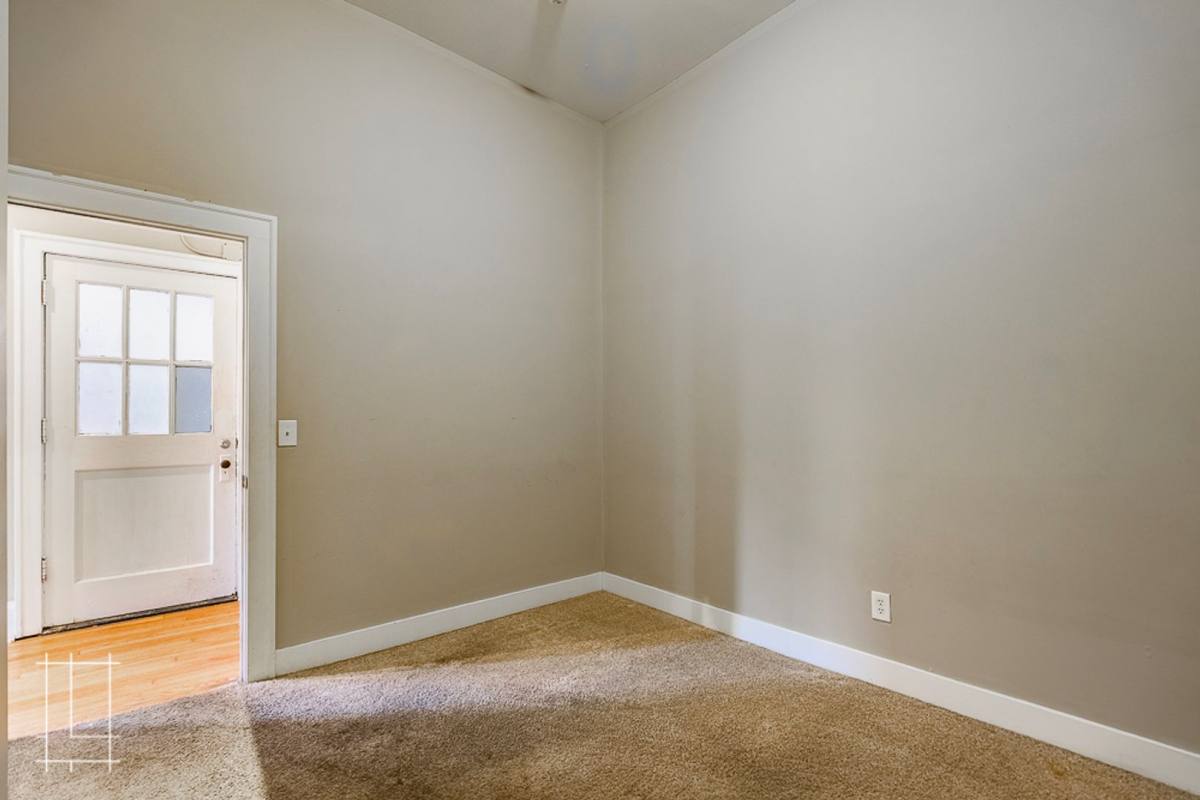 Apartment for rent at 1175 -1191 N High St, Columbus, OH 43201