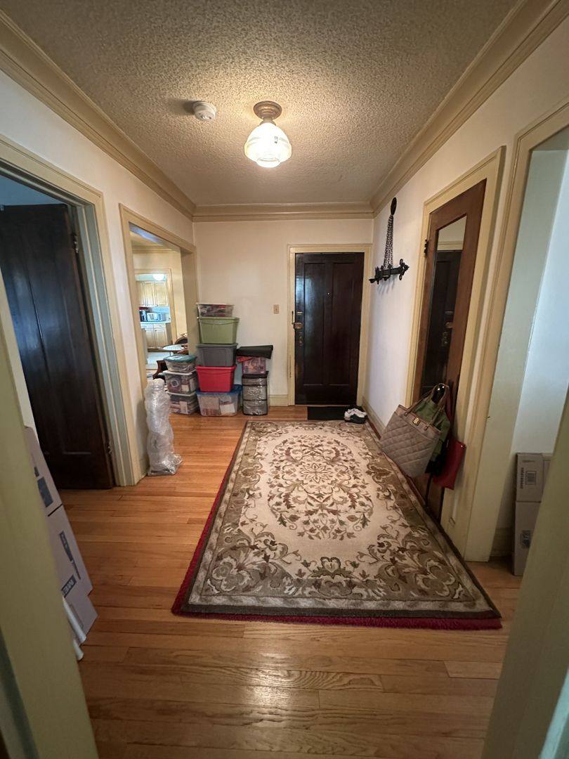 Apartment for rent at 6234-36 N Bell Ave, Chicago, IL 60659