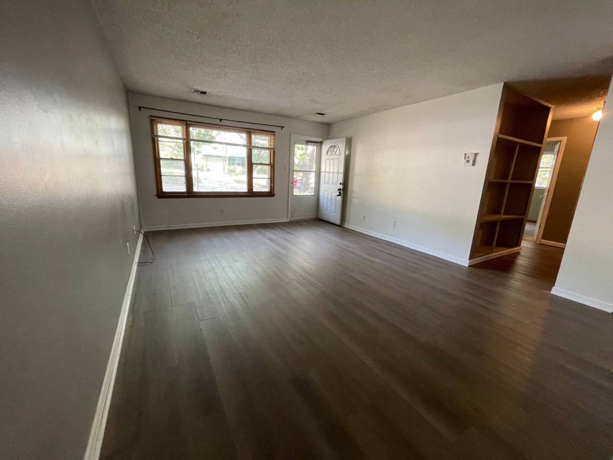 House for rent at 1733 Winne Dr, Manhattan, KS 66502