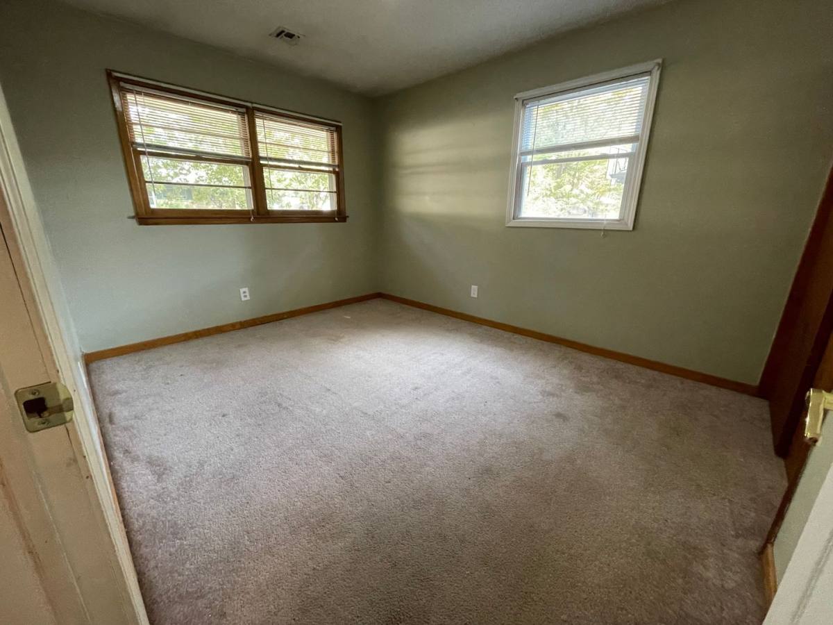 House for rent at 1733 Winne Dr, Manhattan, KS 66502