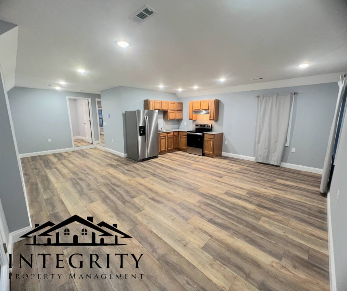 House for rent at 802 A Route 66, Waynesville, MO 65583