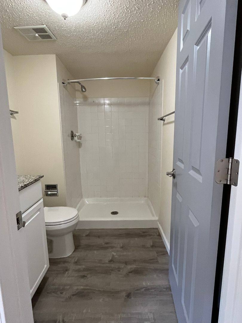 Apartment for rent at 825 Partridge St #106, Duluth, MN 55811