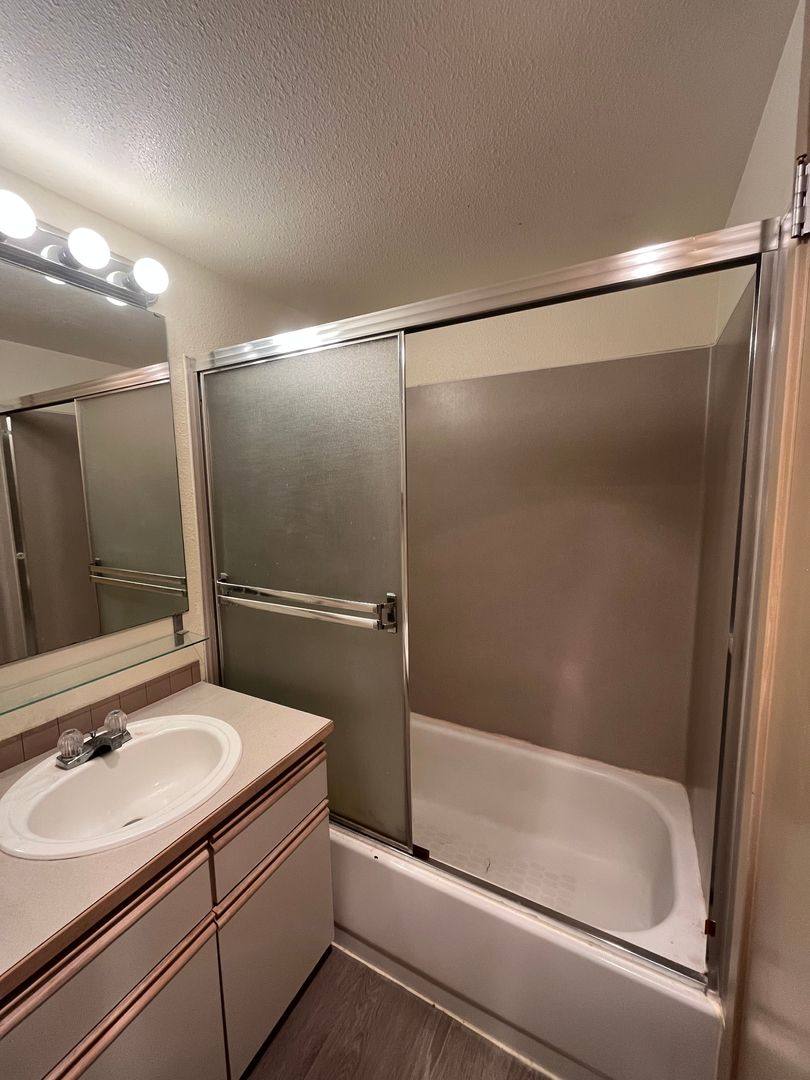 Apartment for rent at 2315 W Boston St, Seattle, WA 98199
