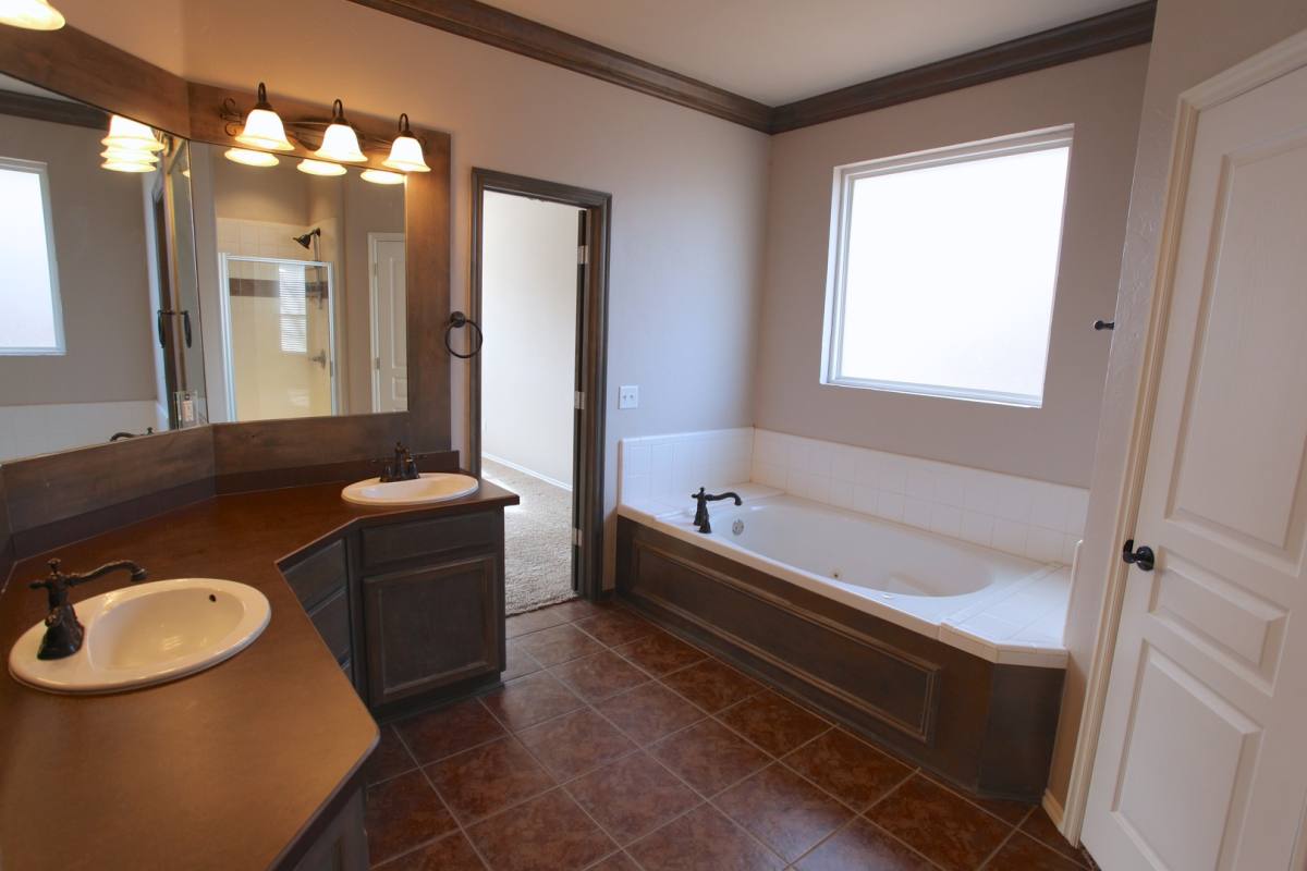 House for rent at 1708 NW 163rd Circle, Edmond, OK 73013