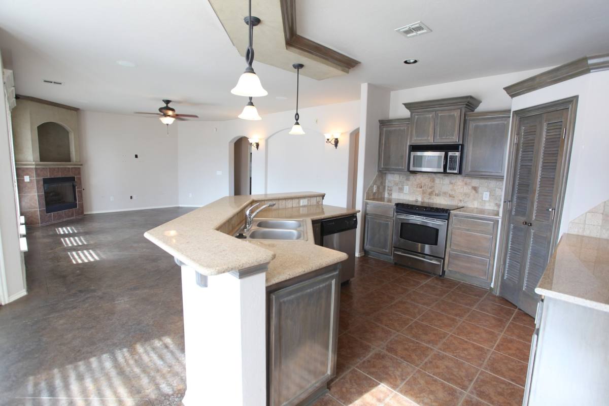House for rent at 1708 NW 163rd Circle, Edmond, OK 73013