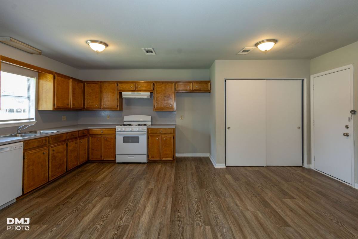 House for rent at 3140 Boyd Ave, Groves, TX 77619