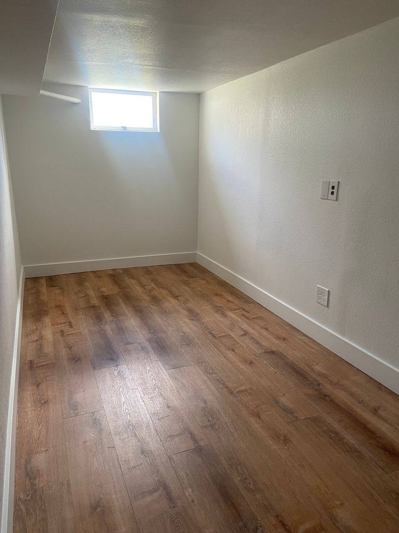 House for rent at 1100 11th St NW, Great Falls, MT 59404