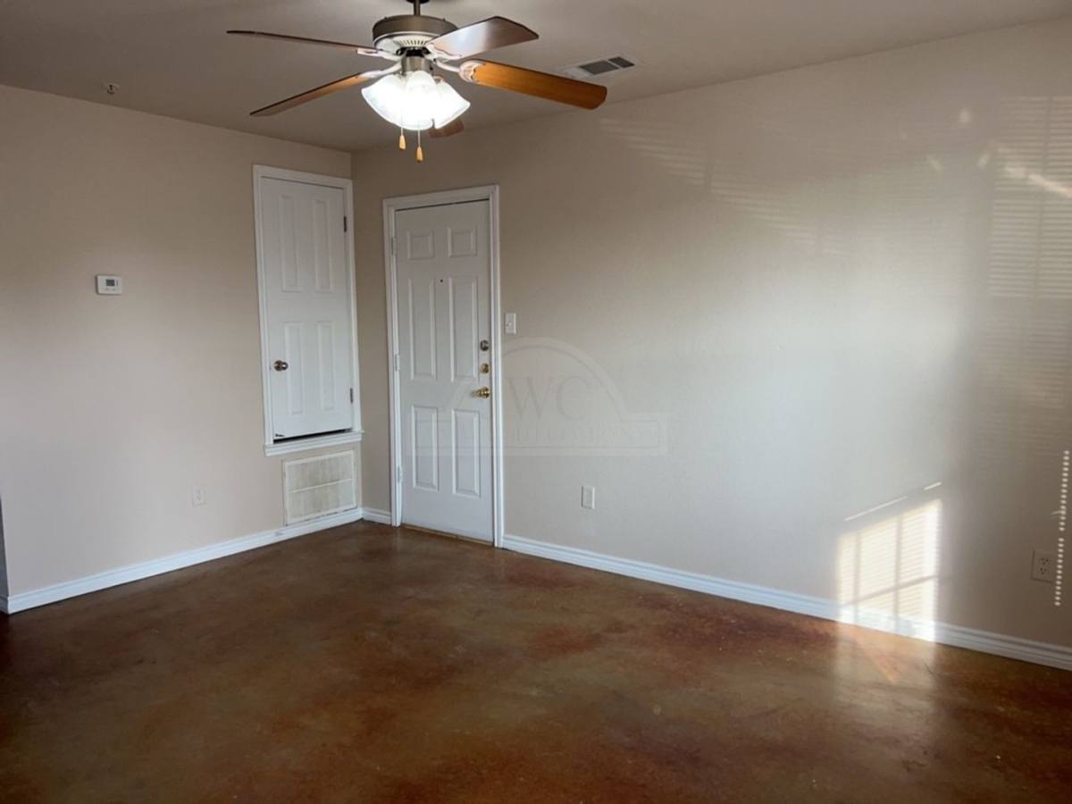 Apartment for rent at 4000 Cambridge Dr, Killeen, TX 76549