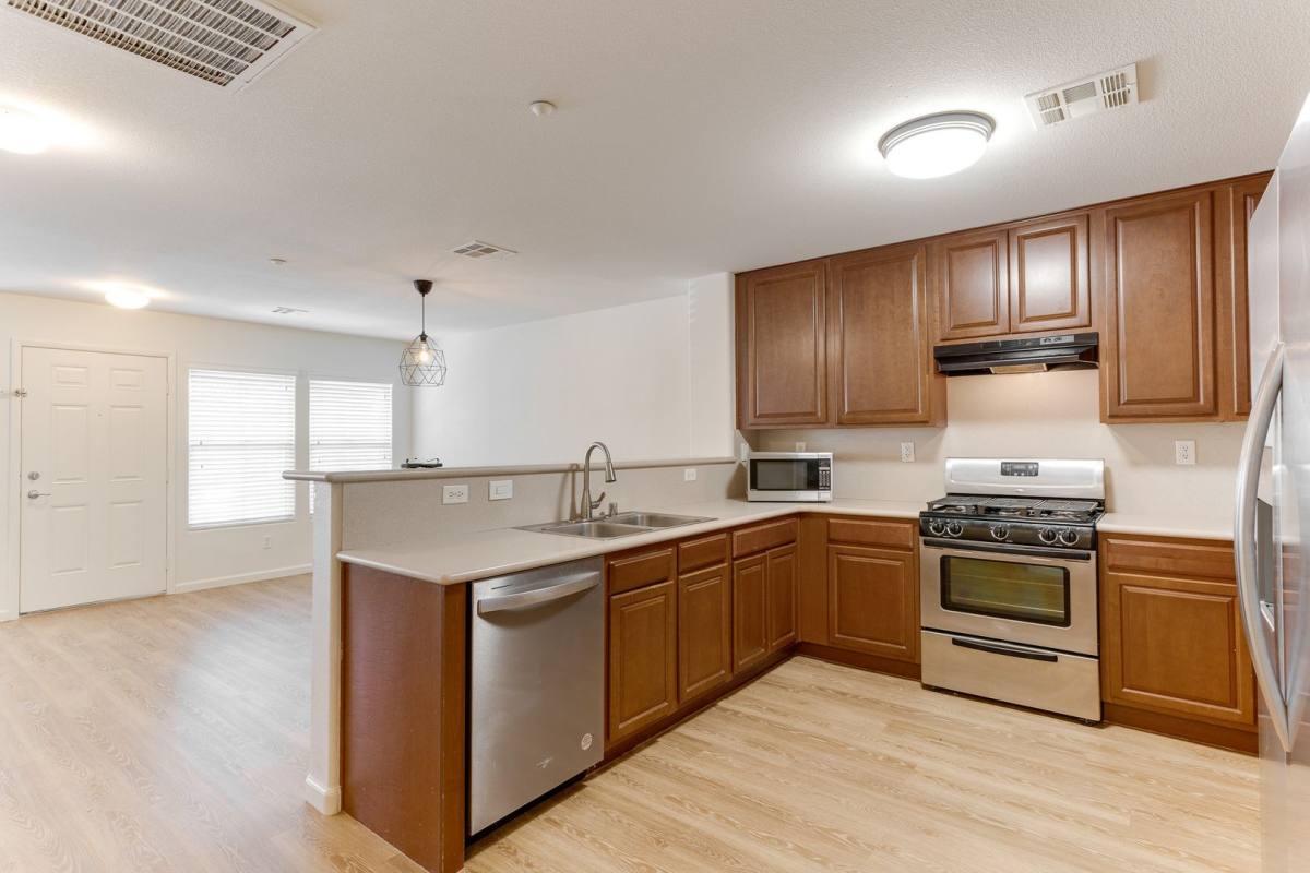 Townhouse for rent at 3191 Mist Effect Ave, Henderson, NV 89044