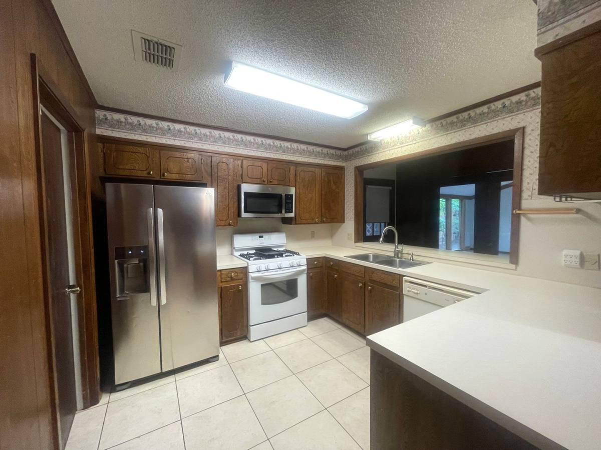 House for rent at 3506 Blue Willow Circle, Haughton, LA 71037
