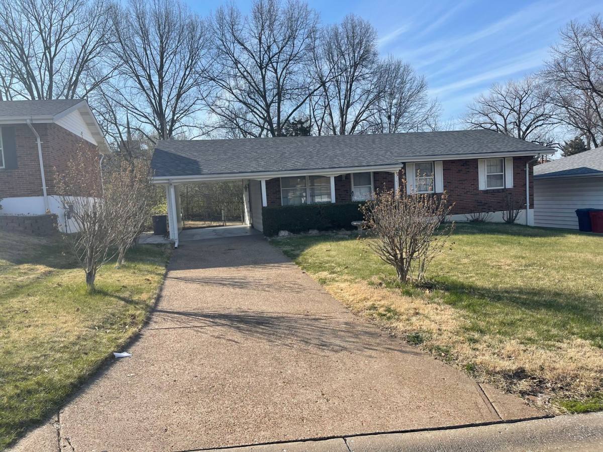 House for rent at 11001 Acton Dr, Saint Louis, MO 63123