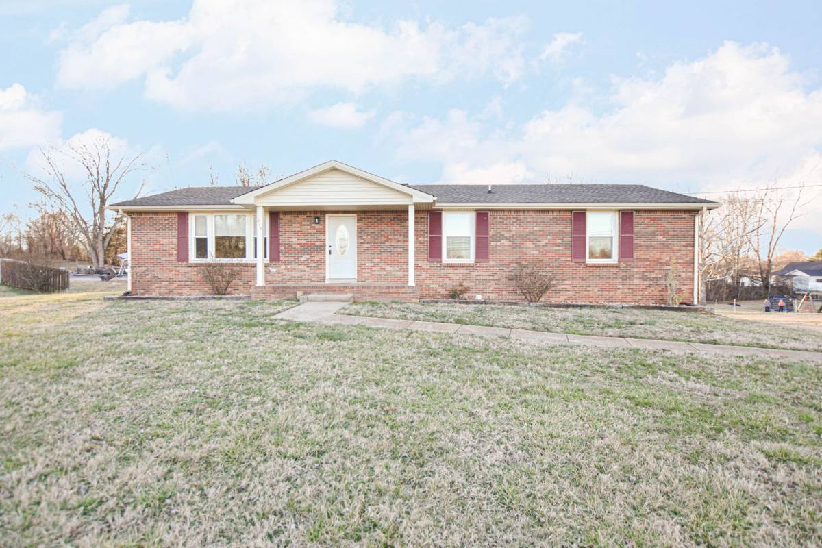 House for rent at 414 Sango Rd, Clarksville, TN 37043