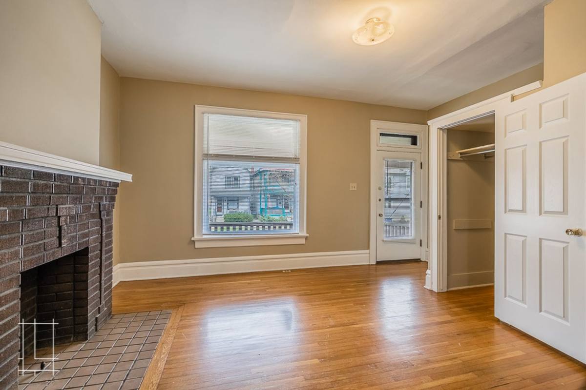 Apartment for rent at 229 W 1st Ave, Columbus, OH 43201