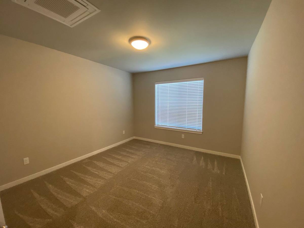 House for rent at 105 Citation Court, Winston, OR 97496