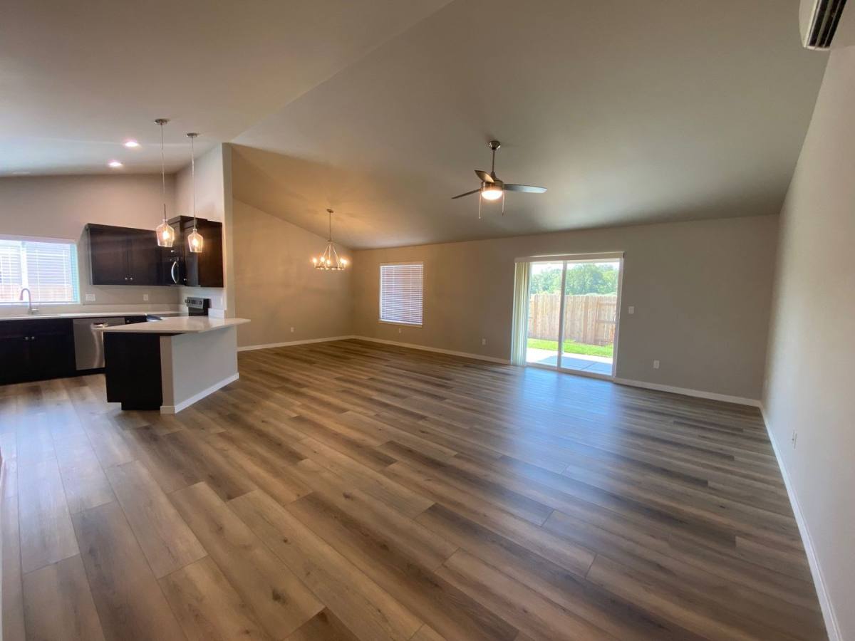 House for rent at 105 Citation Court, Winston, OR 97496