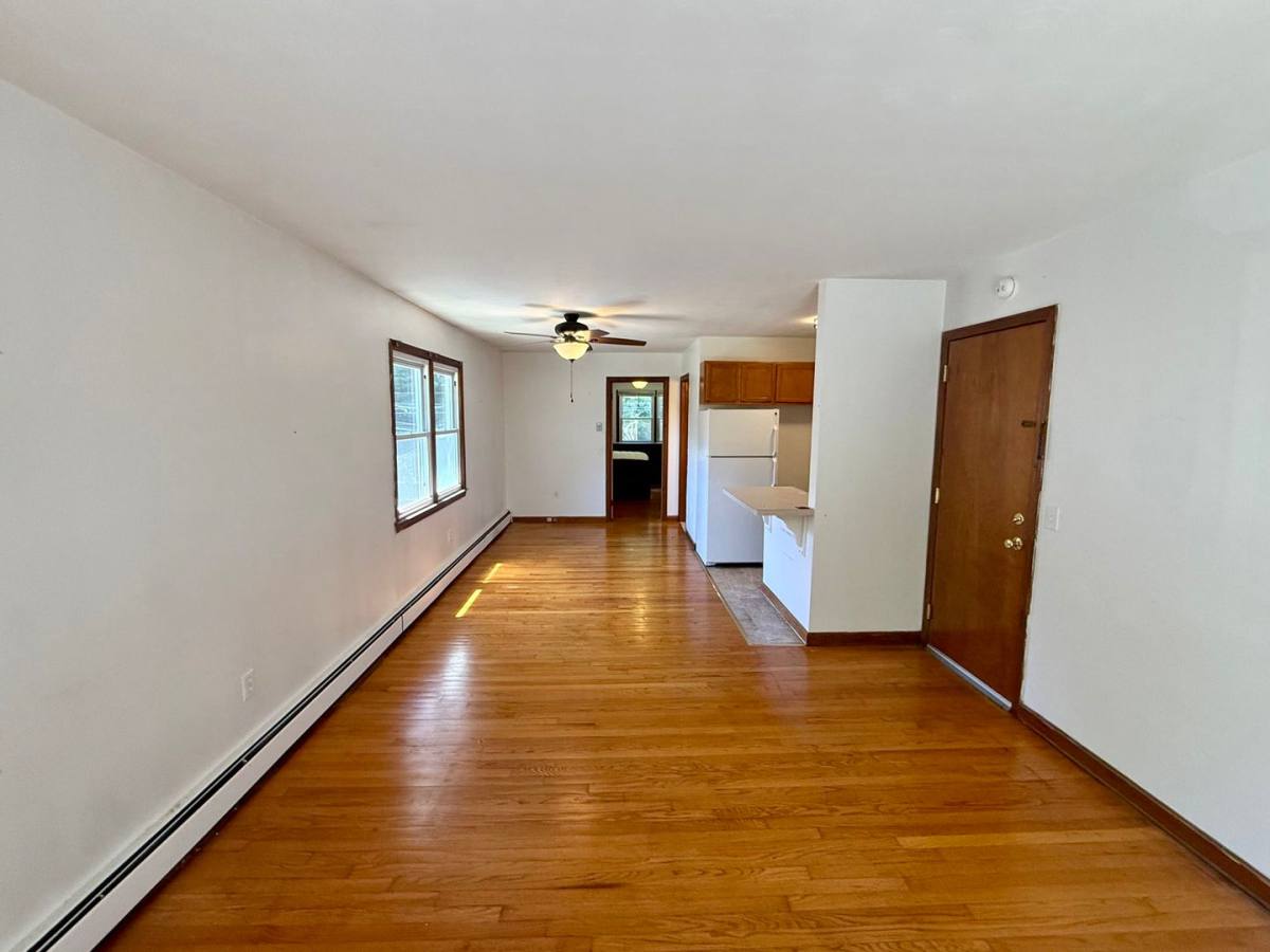 Apartment for rent at 151 - 171 Oneco Ave, New London, CT 06320