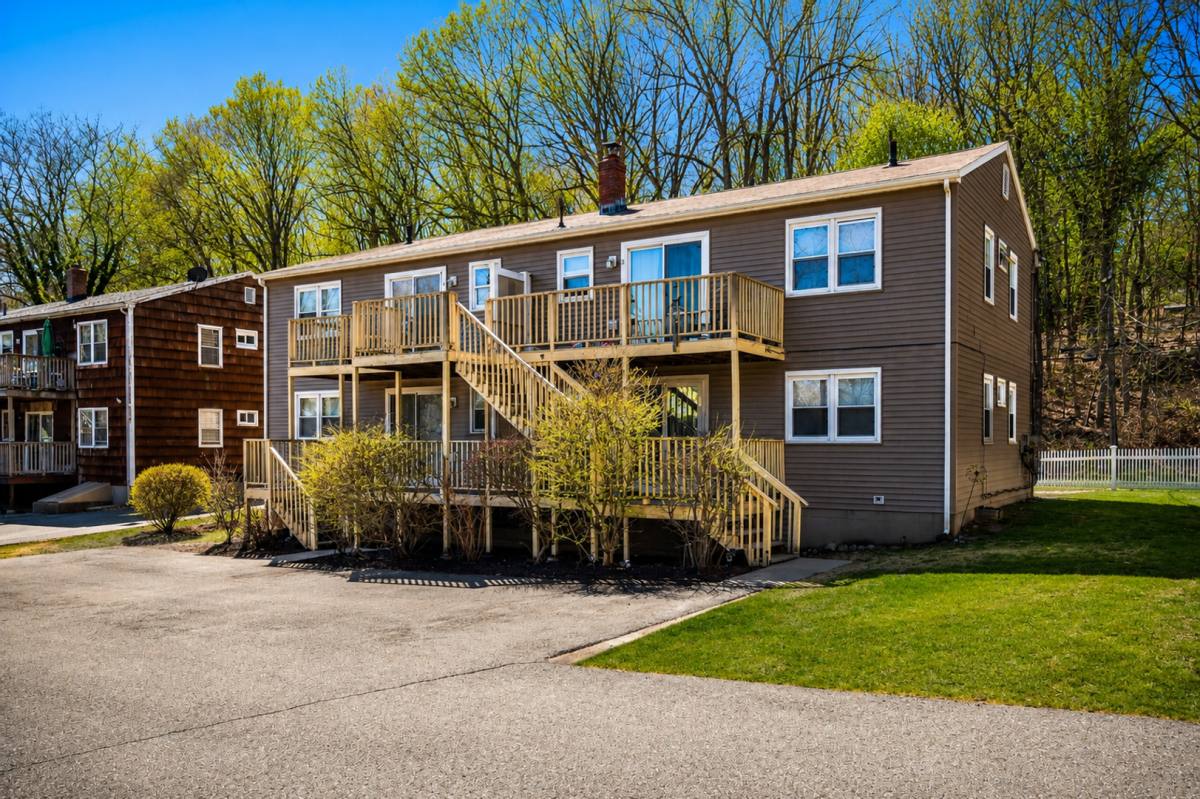 Apartment for rent at 151 - 171 Oneco Ave, New London, CT 06320