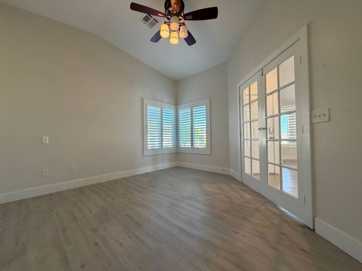 House for rent at 124 Lemongold St, Henderson, NV 89012