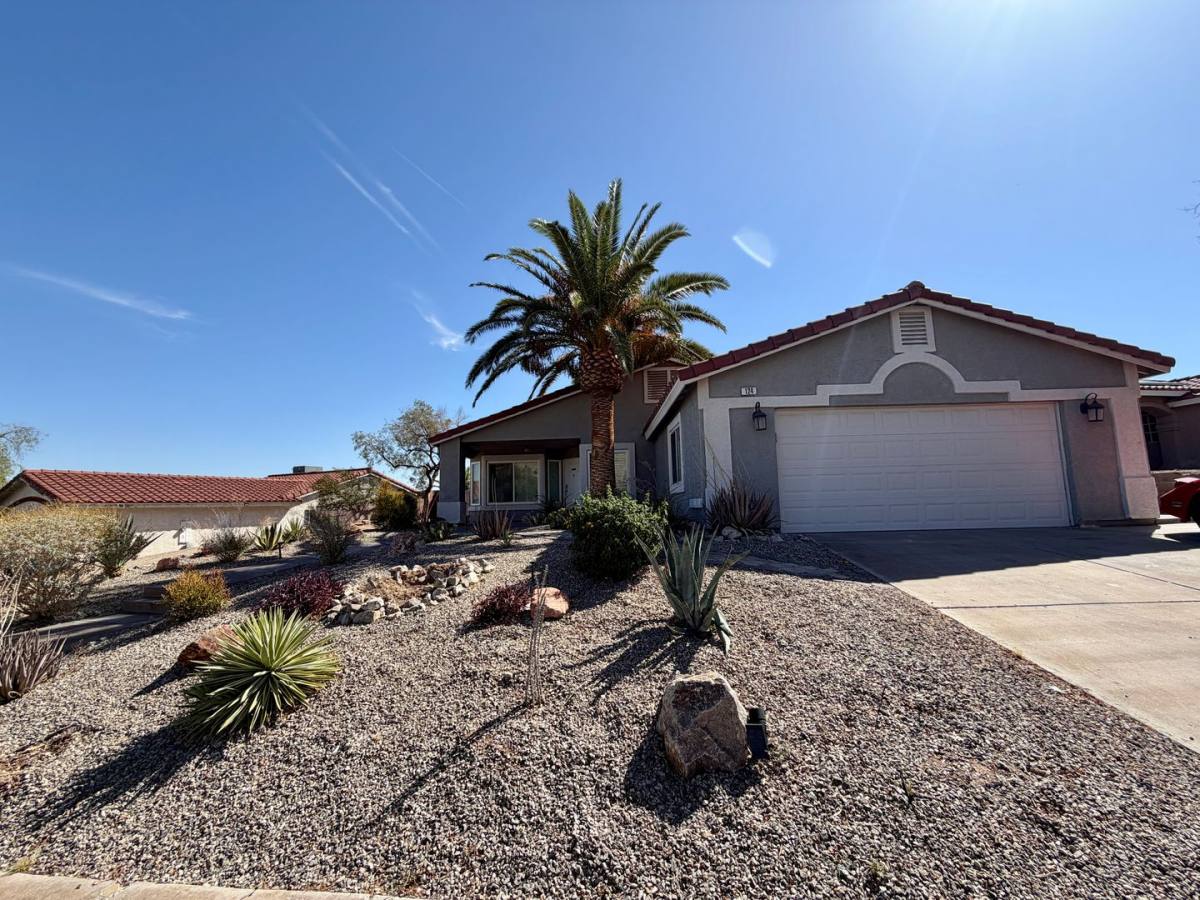 House for rent at 124 Lemongold St, Henderson, NV 89012