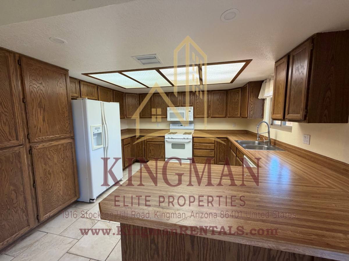 House for rent at 2604 Phoenix Ave, Kingman, AZ 86401