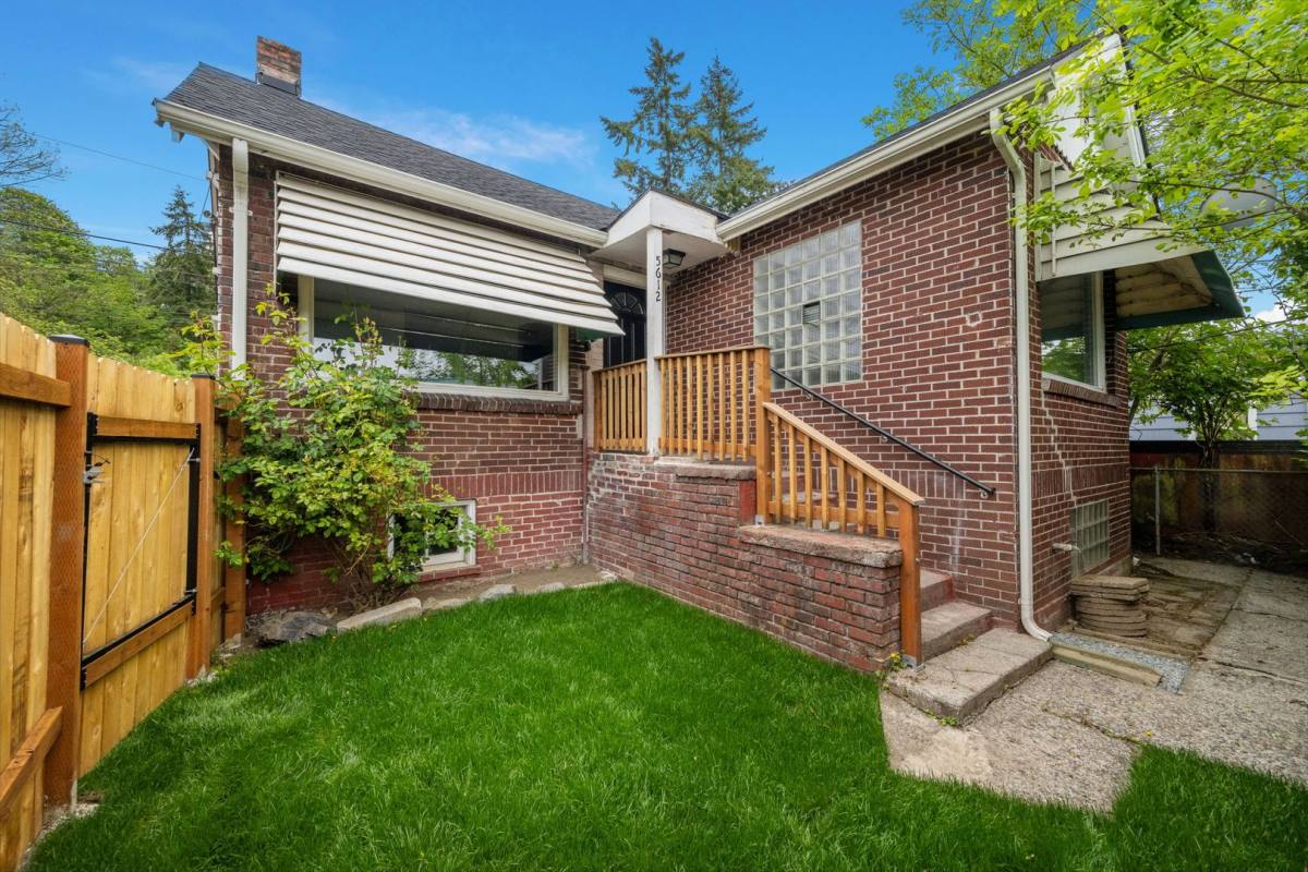 House for rent at 5612 Delridge Way SW, Seattle, WA 98106