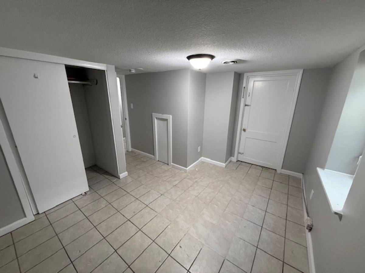 House for rent at 811 Pierre Downstairs, Manhattan, KS 66502