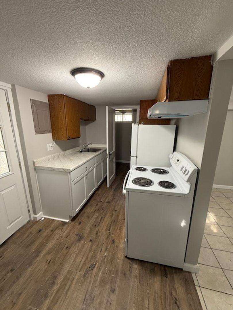 House for rent at 811 Pierre Downstairs, Manhattan, KS 66502