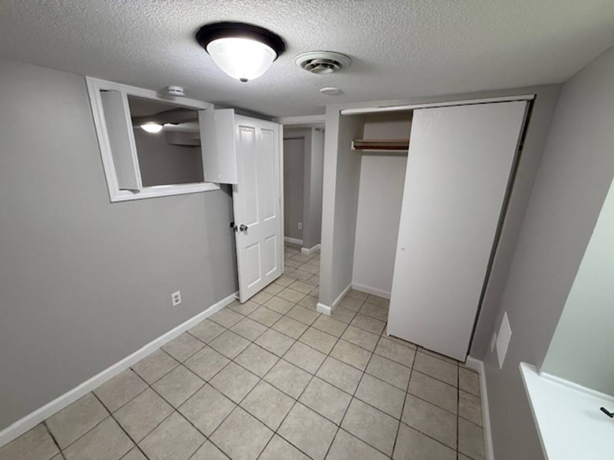 House for rent at 811 Pierre Downstairs, Manhattan, KS 66502