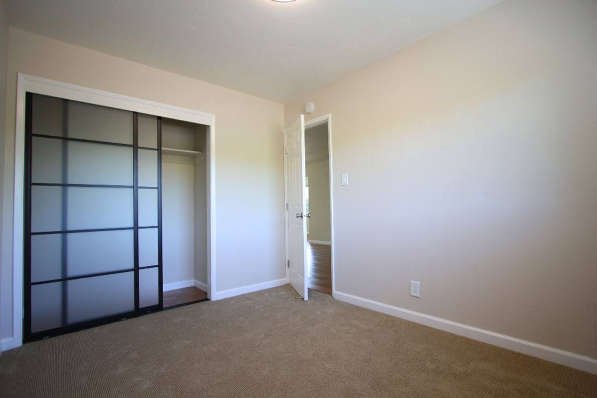 Apartment for rent at 201 W Prospect Ave, Danville, CA 94526