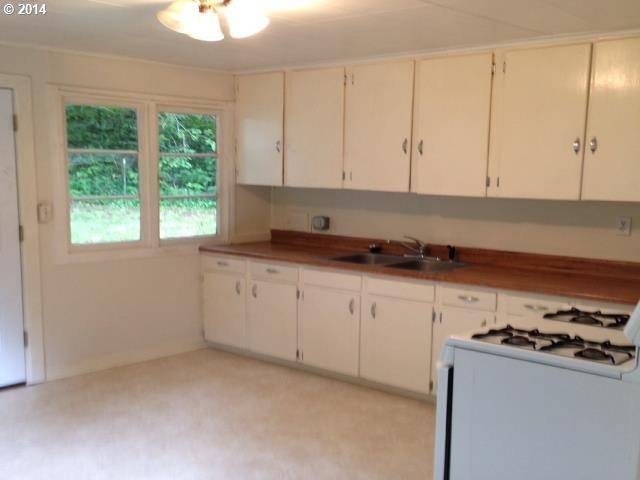 House for rent at 553 NW Viewpoint Dr, Stevenson, WA 98648