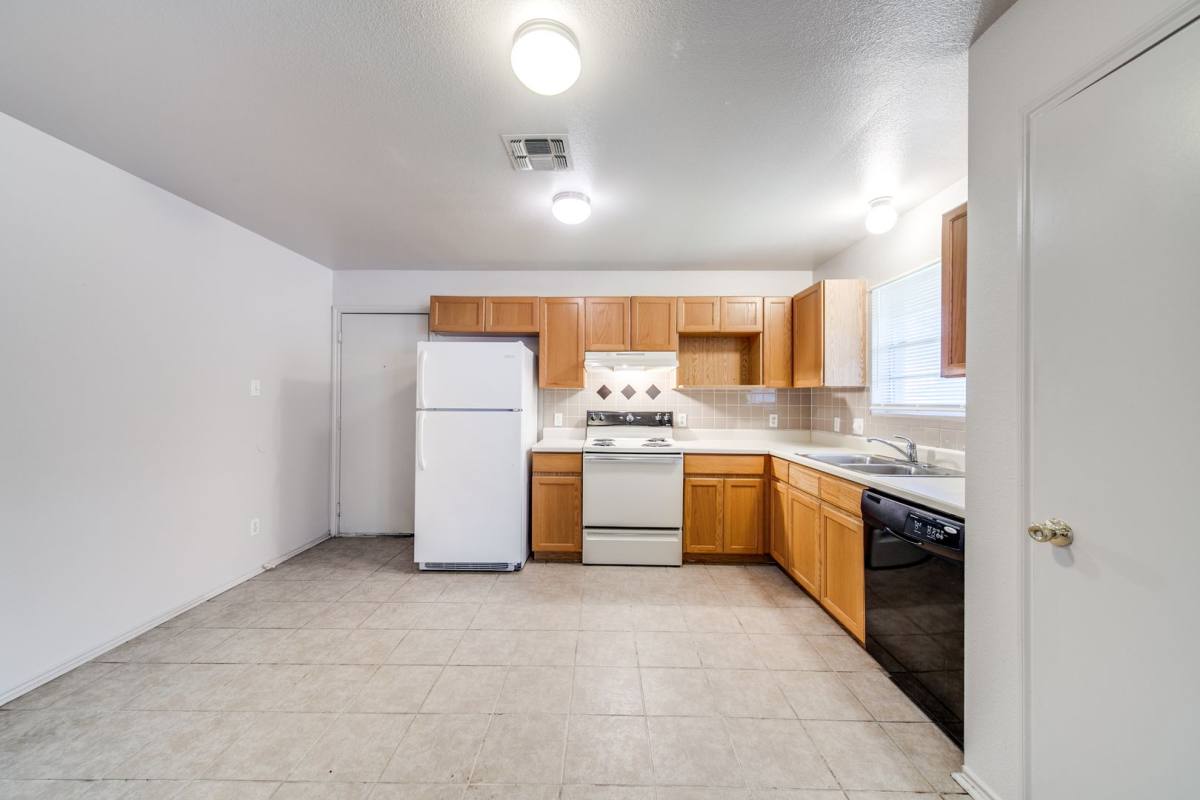 House for rent at 12216 Maverick Bluff St, San Antonio, TX 78247
