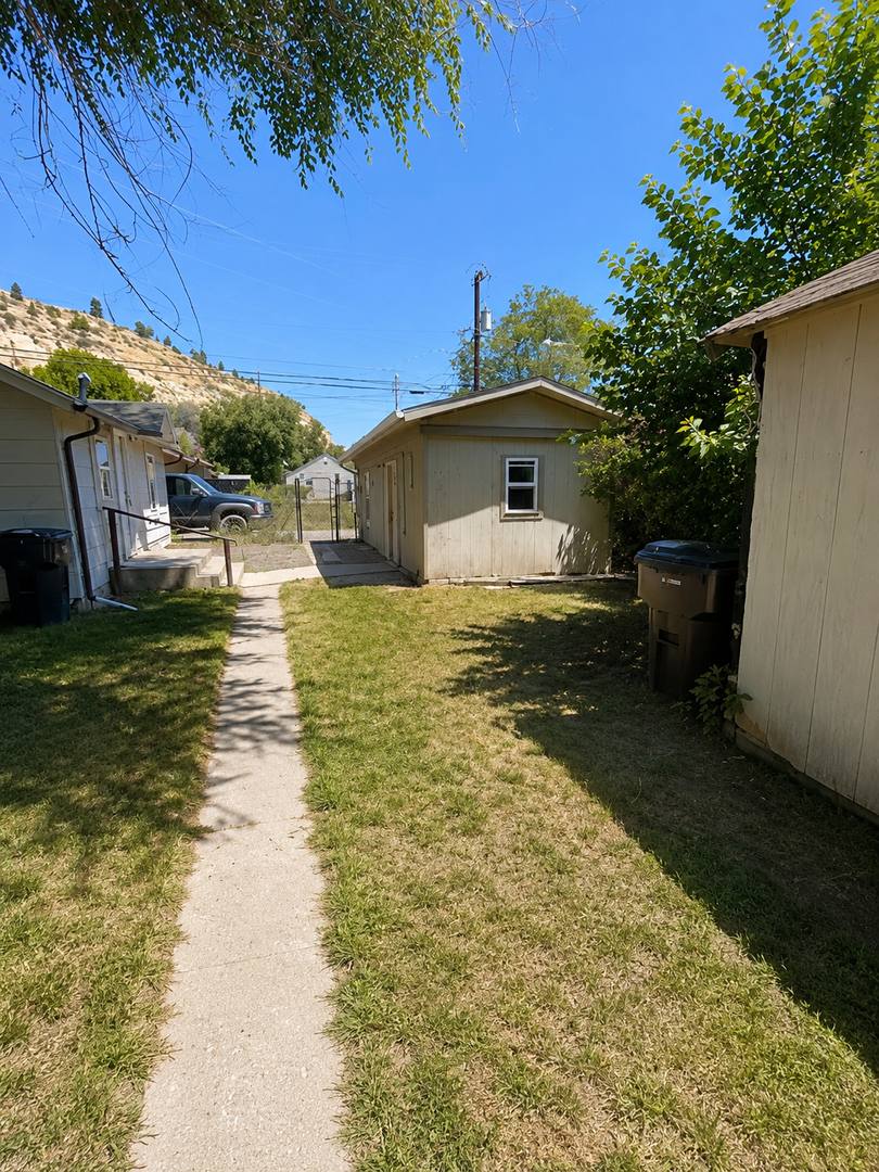 House for rent at 617 N 14th St, Billings, MT 59101