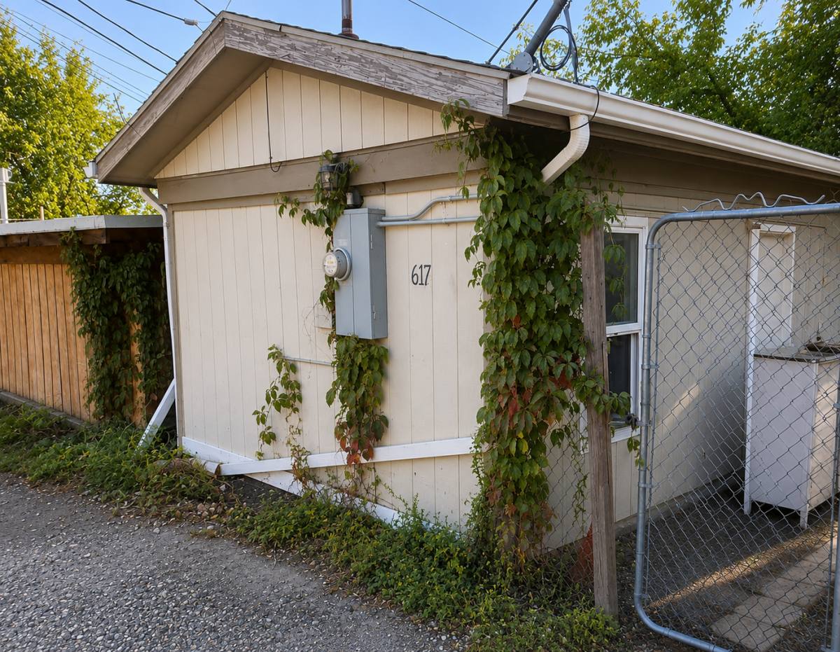 House for rent at 617 N 14th St, Billings, MT 59101