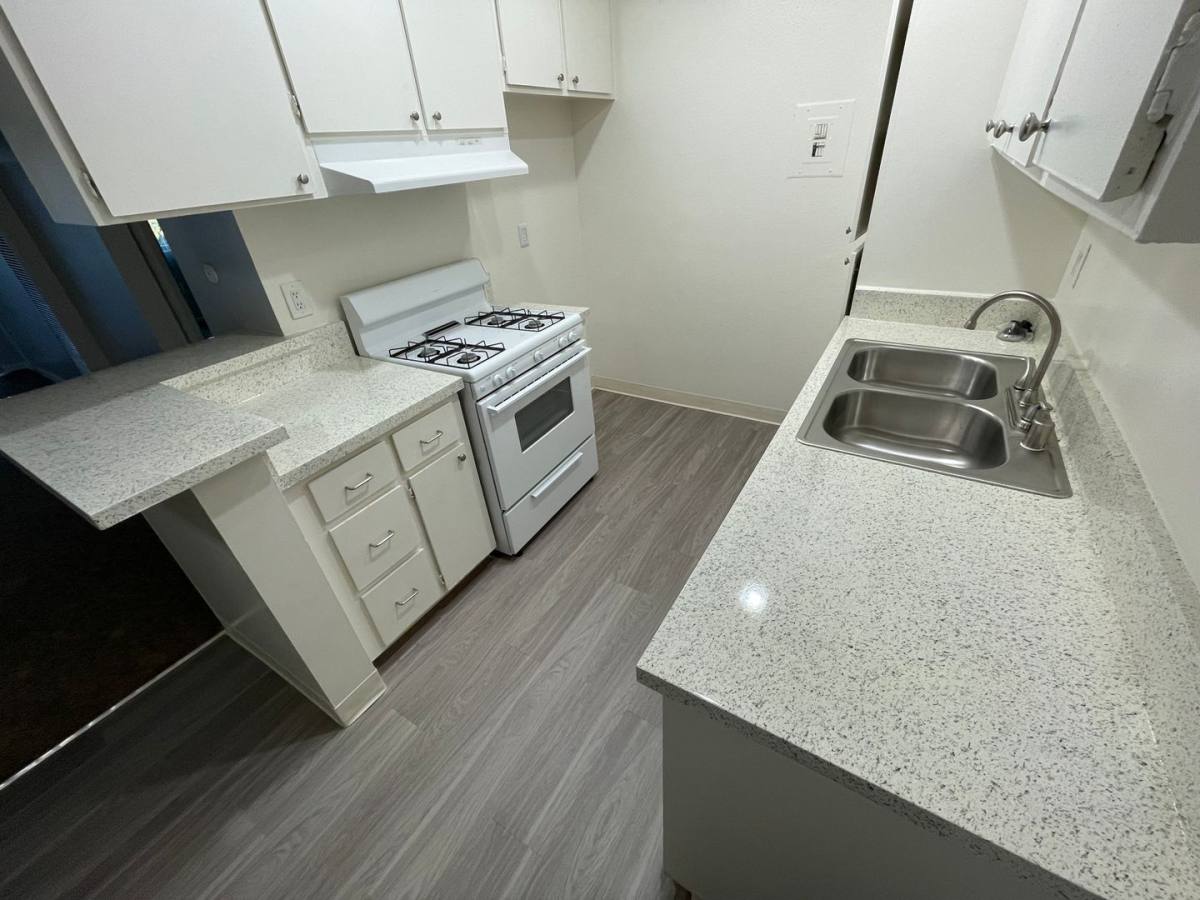 Apartment for rent at 1219 N State College Blvd, Anaheim, CA 92806