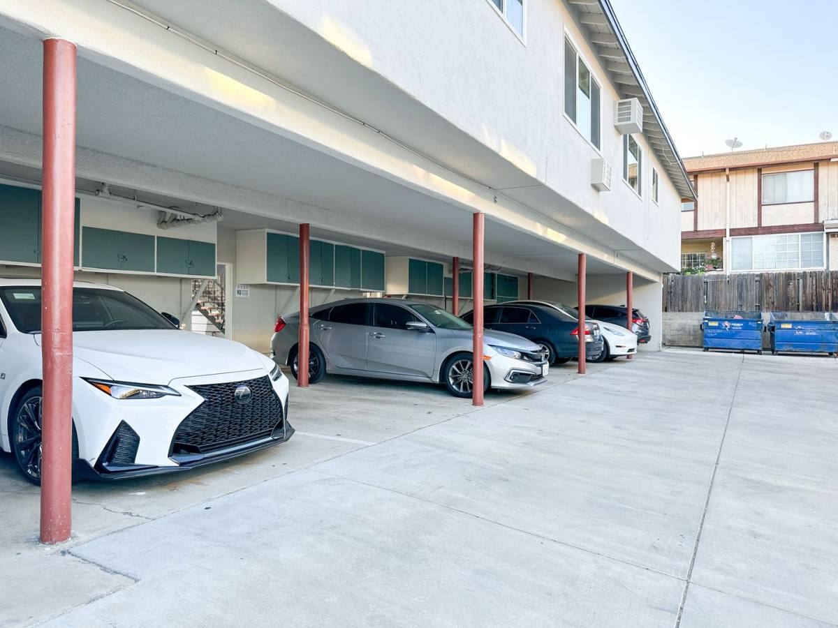 Apartment for rent at 1111 S Benito Ave, Alhambra, CA 91803